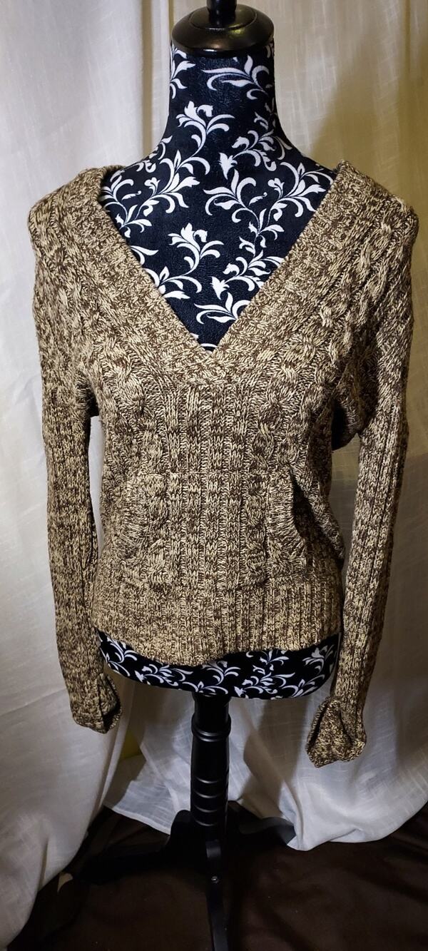 Rue 21 Women’s Long Cable Knit V-neck Hooded Sweater With Pockets Size L